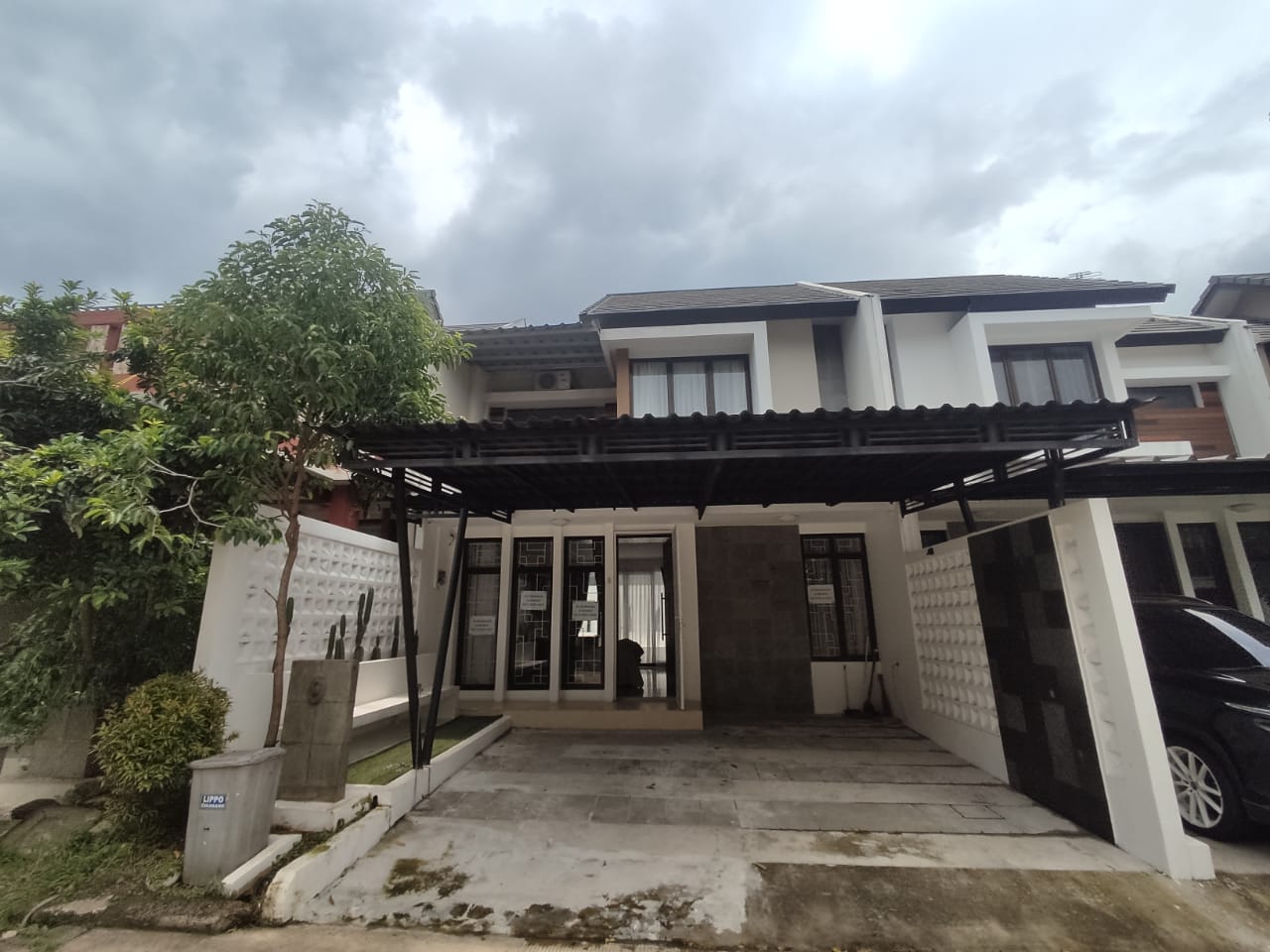 Rumah Disewakan di Cluster Cosmo Lippo Cikarang